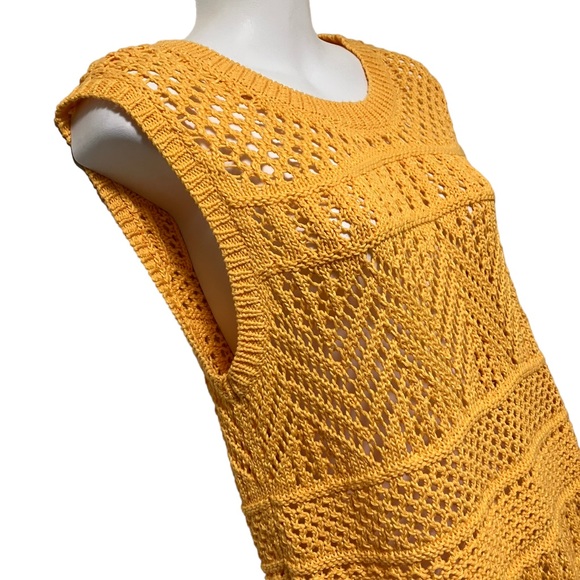 Talbots Crochet Sleeveless Sweater - Picture 2 of 8